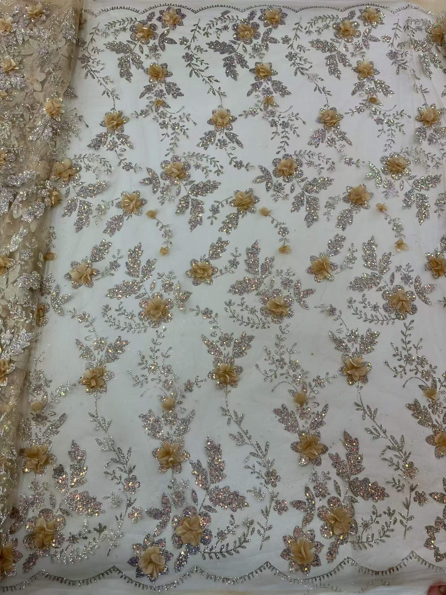Afrykańska koronka haftowana c – Glitter Tablecloth recenzja i cena