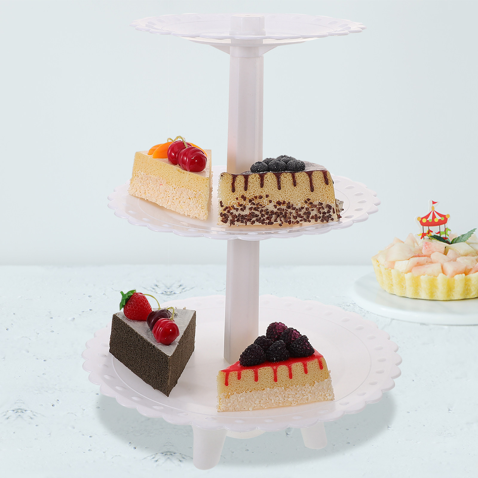 Trzypoziomowy plastikowy stoja – Cupcake Stand Tier recenzja i cena